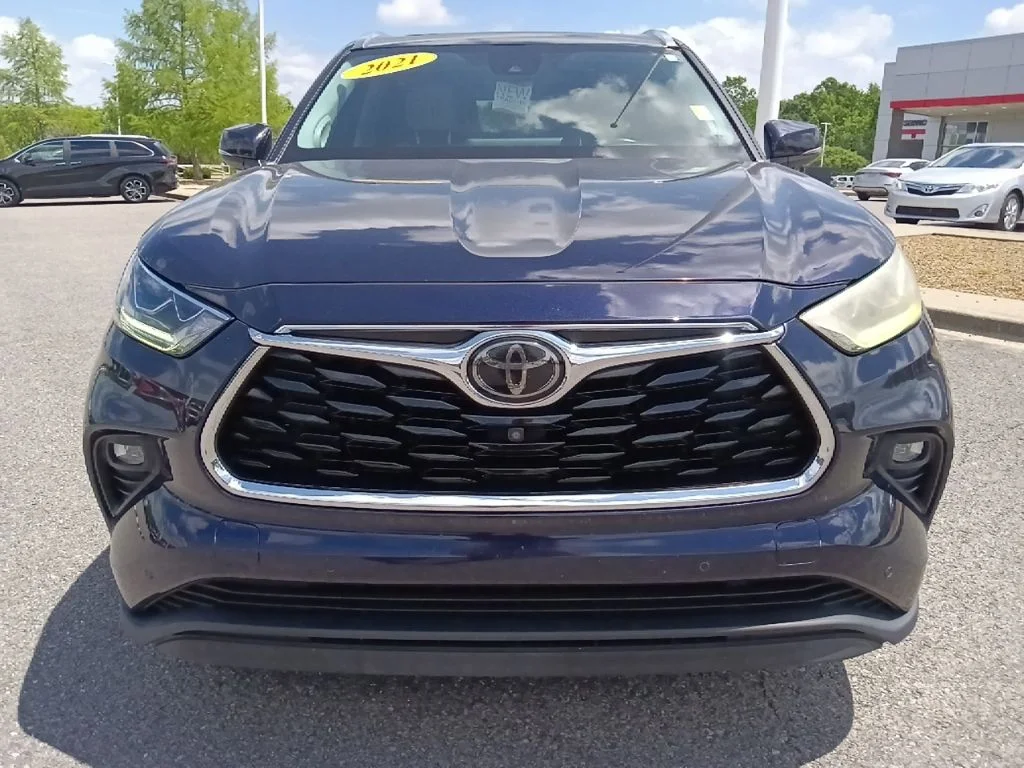 Used 2021 Blue Toyota Limited image 8