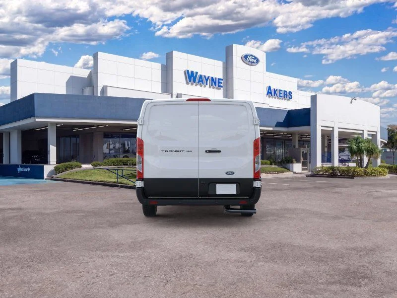 New 2026 Oxford White Ford Base image 5