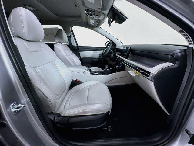 New 2026 Silver Hyundai SEL Premium FWD image 45