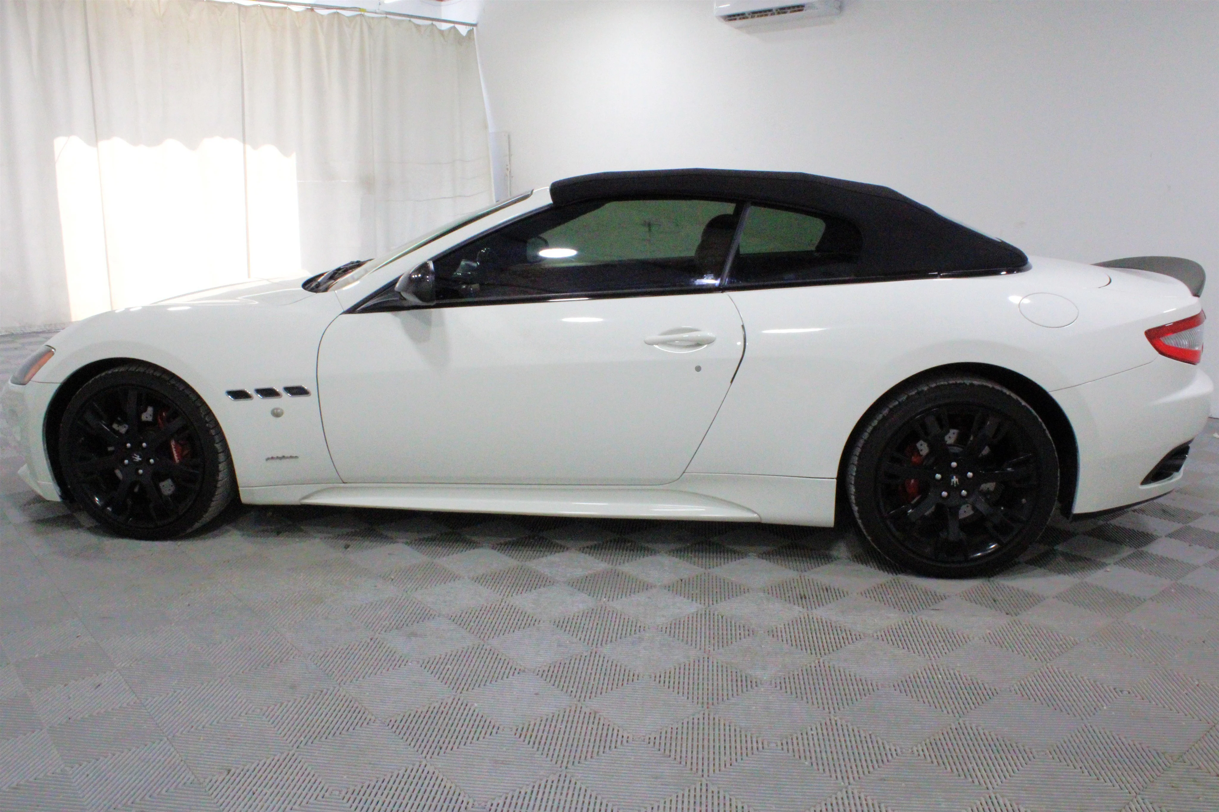 2012 Maserati GranTurismo Base - Photo 30