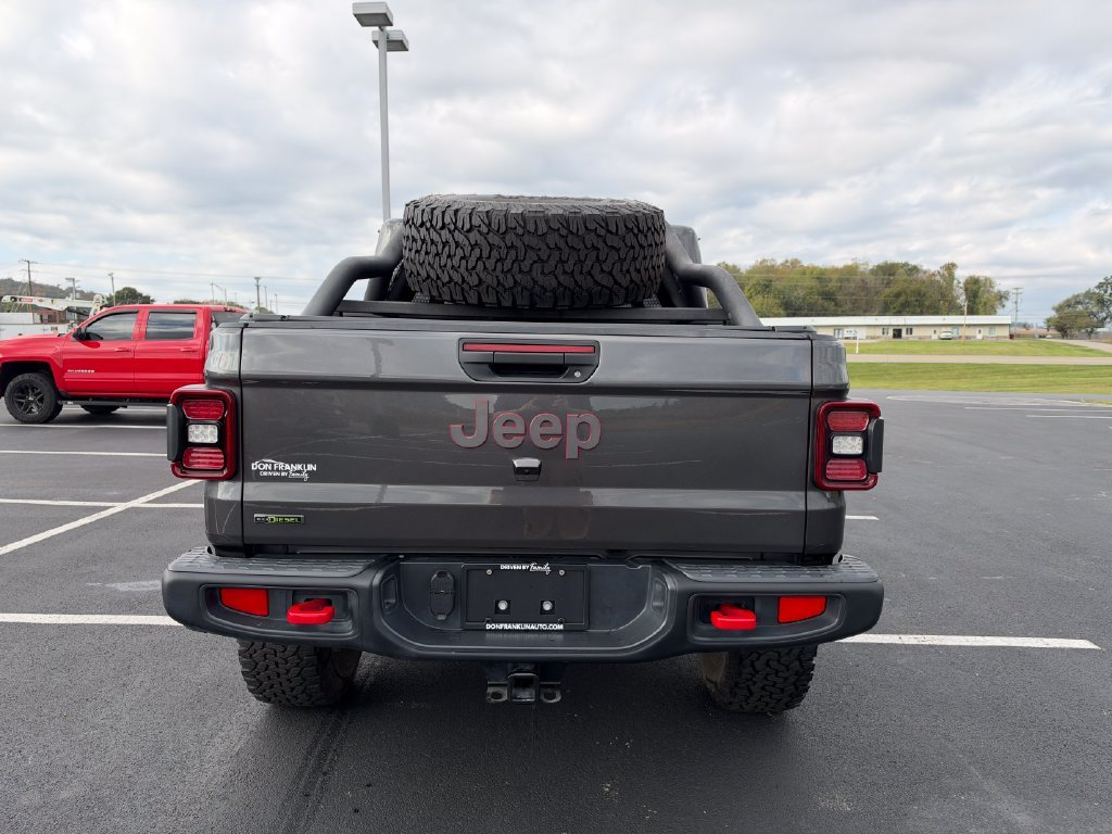 Used 2023 Gray Jeep Rubicon image 3