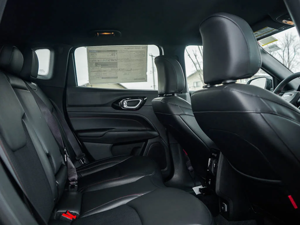 2026 Jeep Compass Trailhawk - Photo 13