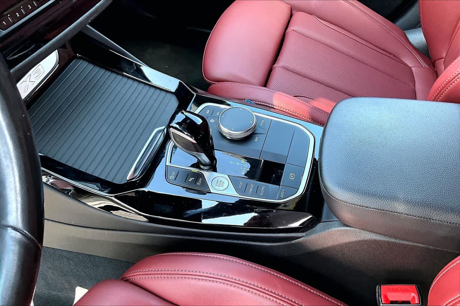 Used 2023 Brooklyn Grey Metallic BMW sDrive30i image 16