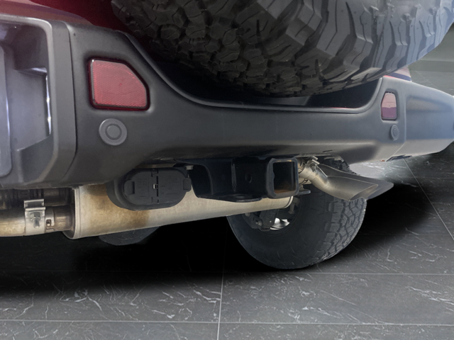 Used 2021 Snazzberry Pearlcoat Jeep Unlimited Rubicon 392 image 34