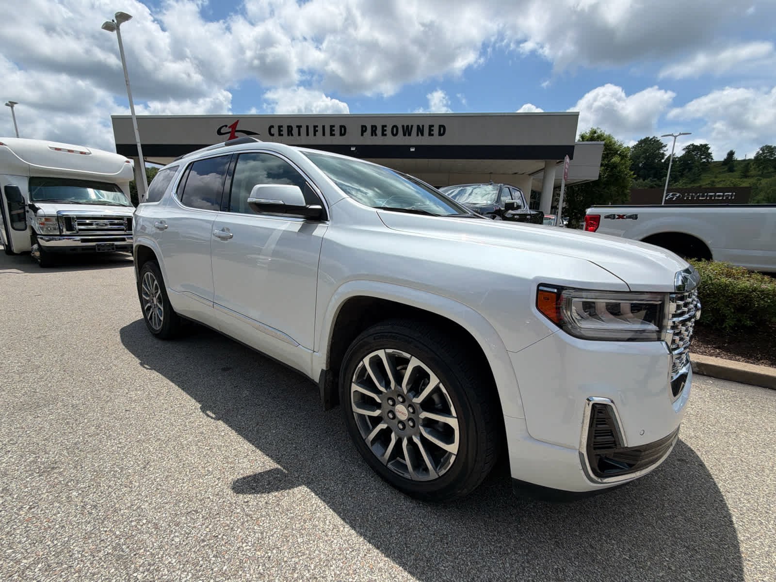 Used 2023 White Frost Tricoat GMC Denali image 1