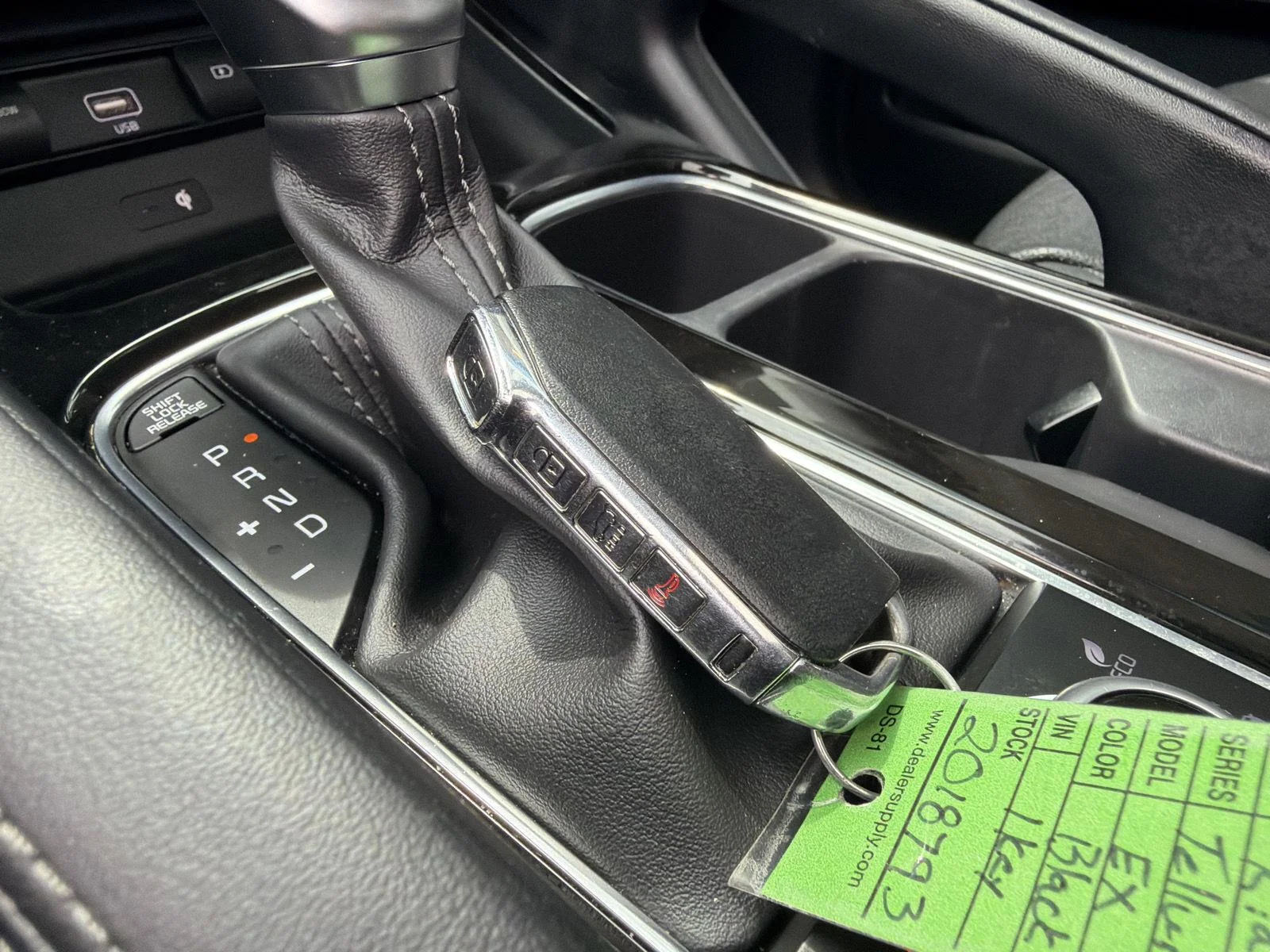 Used 2020 Ebony Black Kia EX image 49