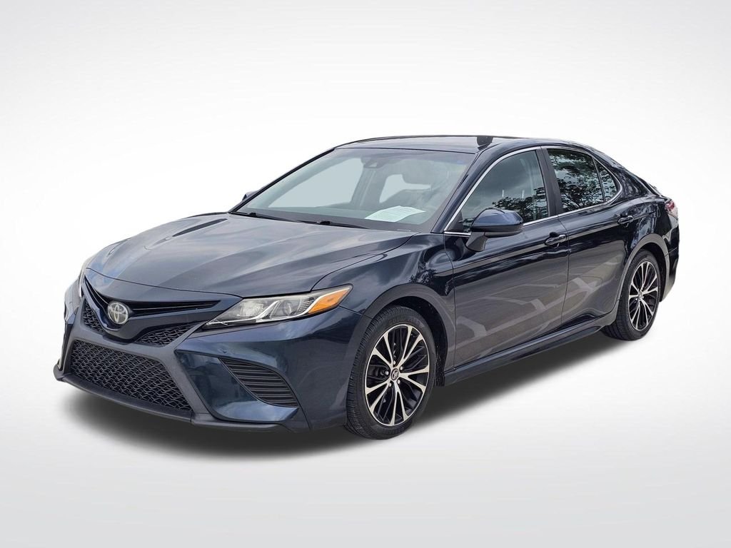 Used 2018 Blue Toyota SE image 10