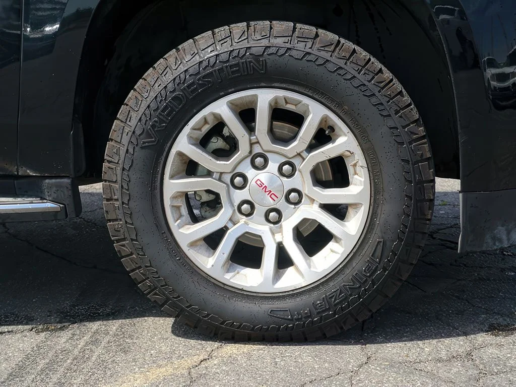 2015 GMC Yukon XL SLE - Photo 13