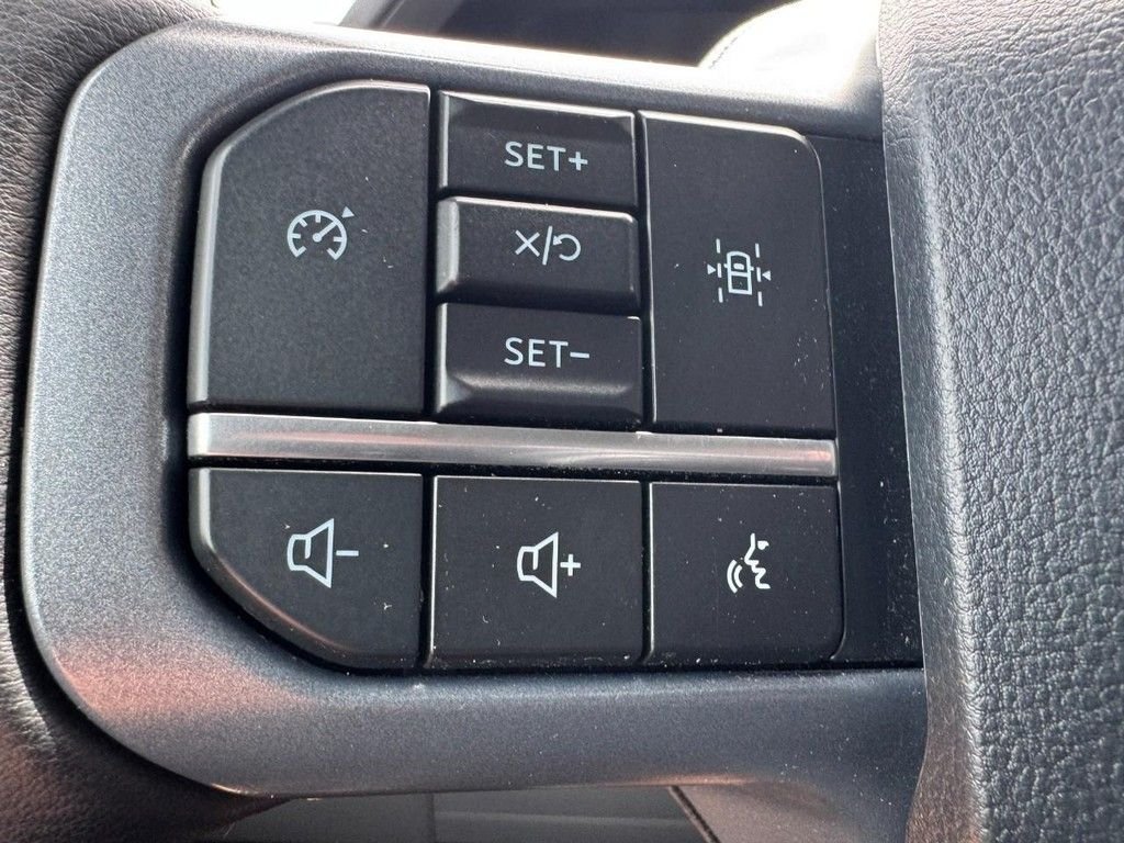 Used 2025 White Ford XLT image 16