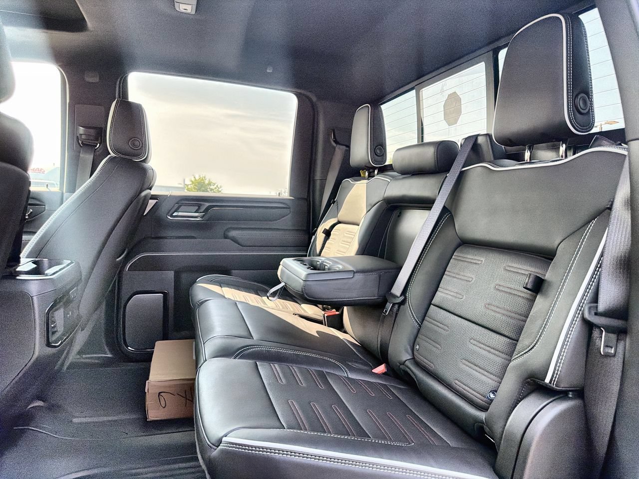 2026 GMC Sierra 2500HD AT4X - Photo 20