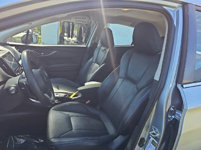 Used 2017 Silver Subaru 2.0i Limited image 14