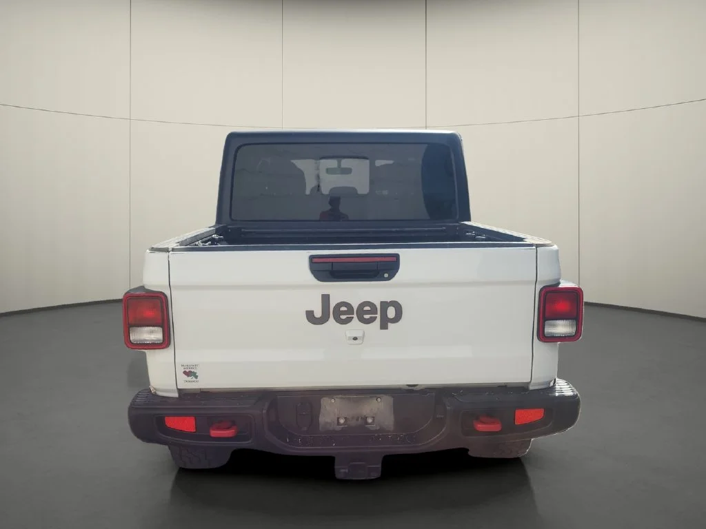 Used 2022 White Jeep Rubicon image 6