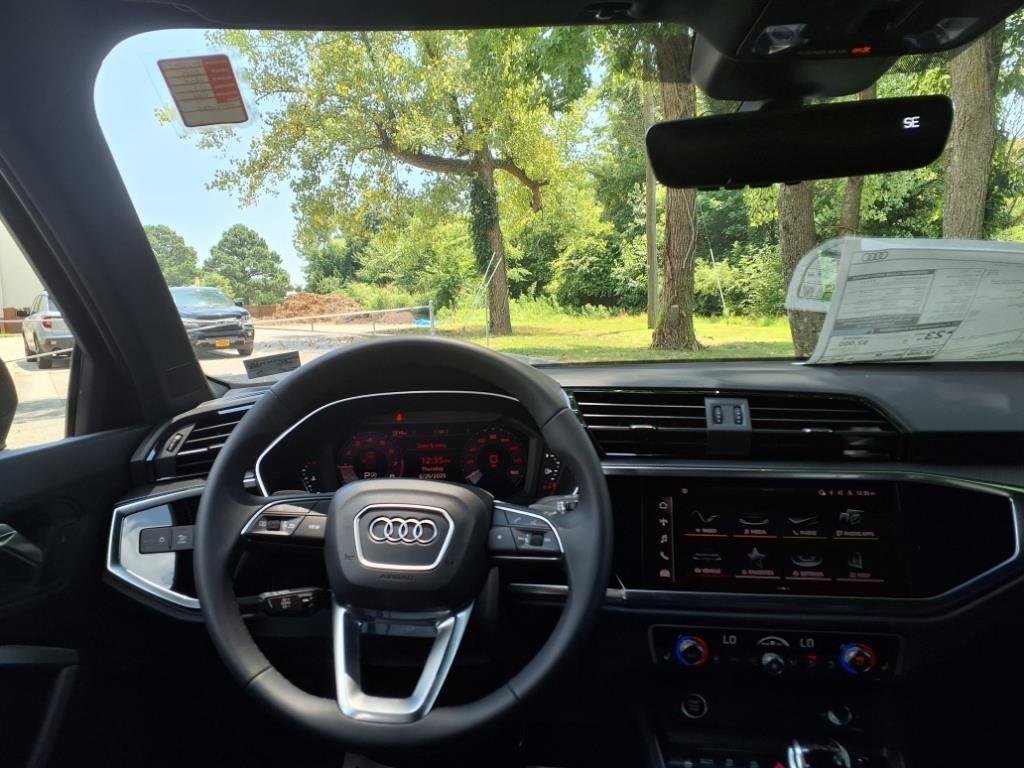 Used 2025 Chronos Gray Metallic Audi S line Premium image 10