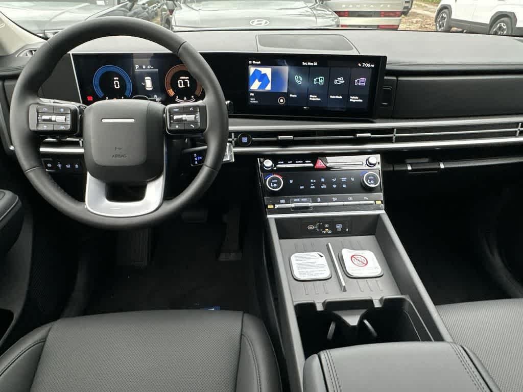 New 2026 Phantom Black Hyundai SEL FWD image 15
