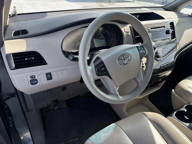 Used 2014 Cypress Pearl Toyota LE image 31