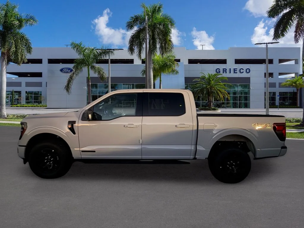 New 2026 Avalanche Ford XLT image 4