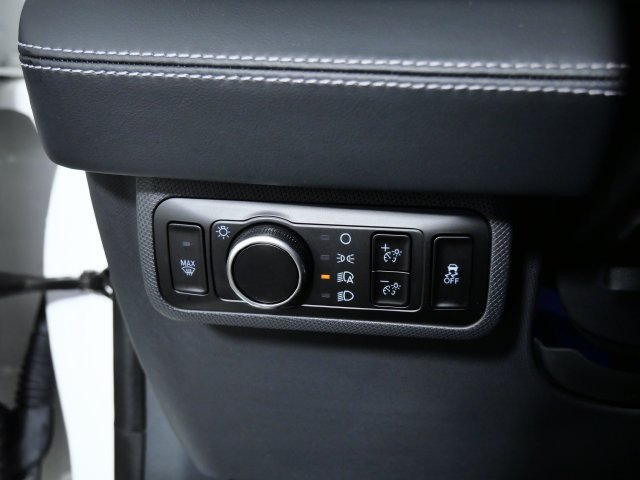Certified Used 2023 White Ford Premium image 25