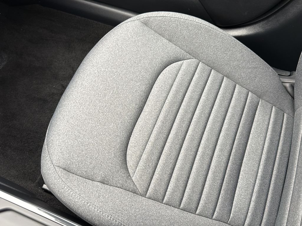 Used 2025 White Kia EX image 24