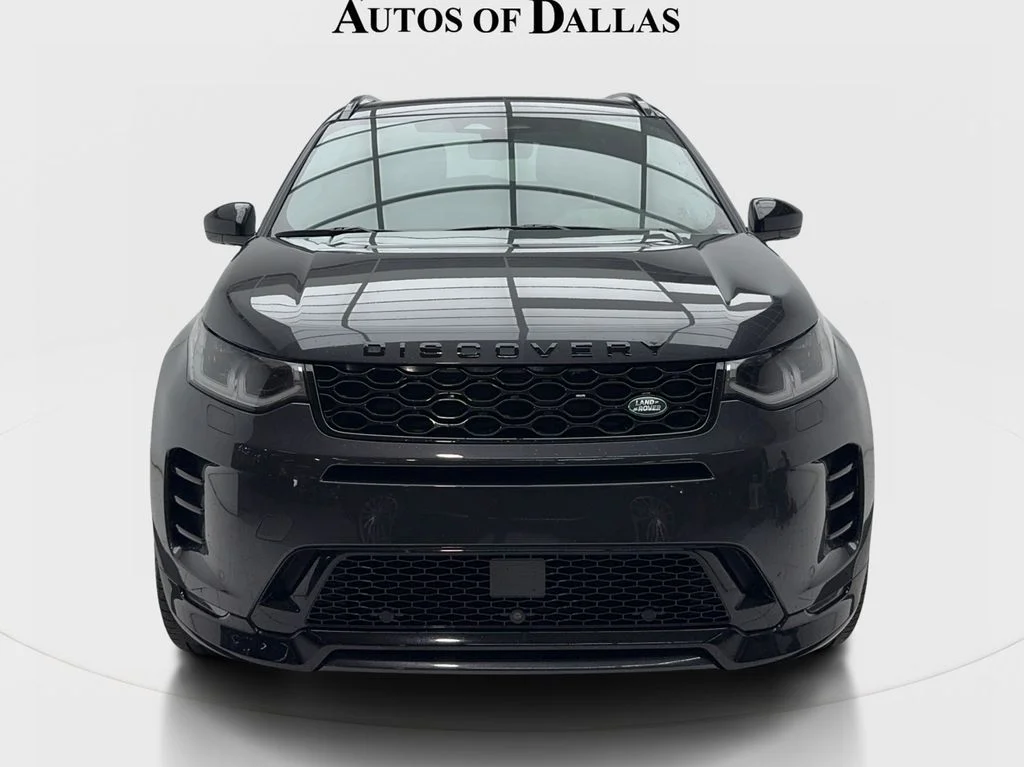 Used 2025 Gray Land Rover SE image 3