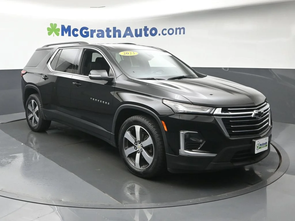 Used 2023 Black Chevrolet LT Leather image 2