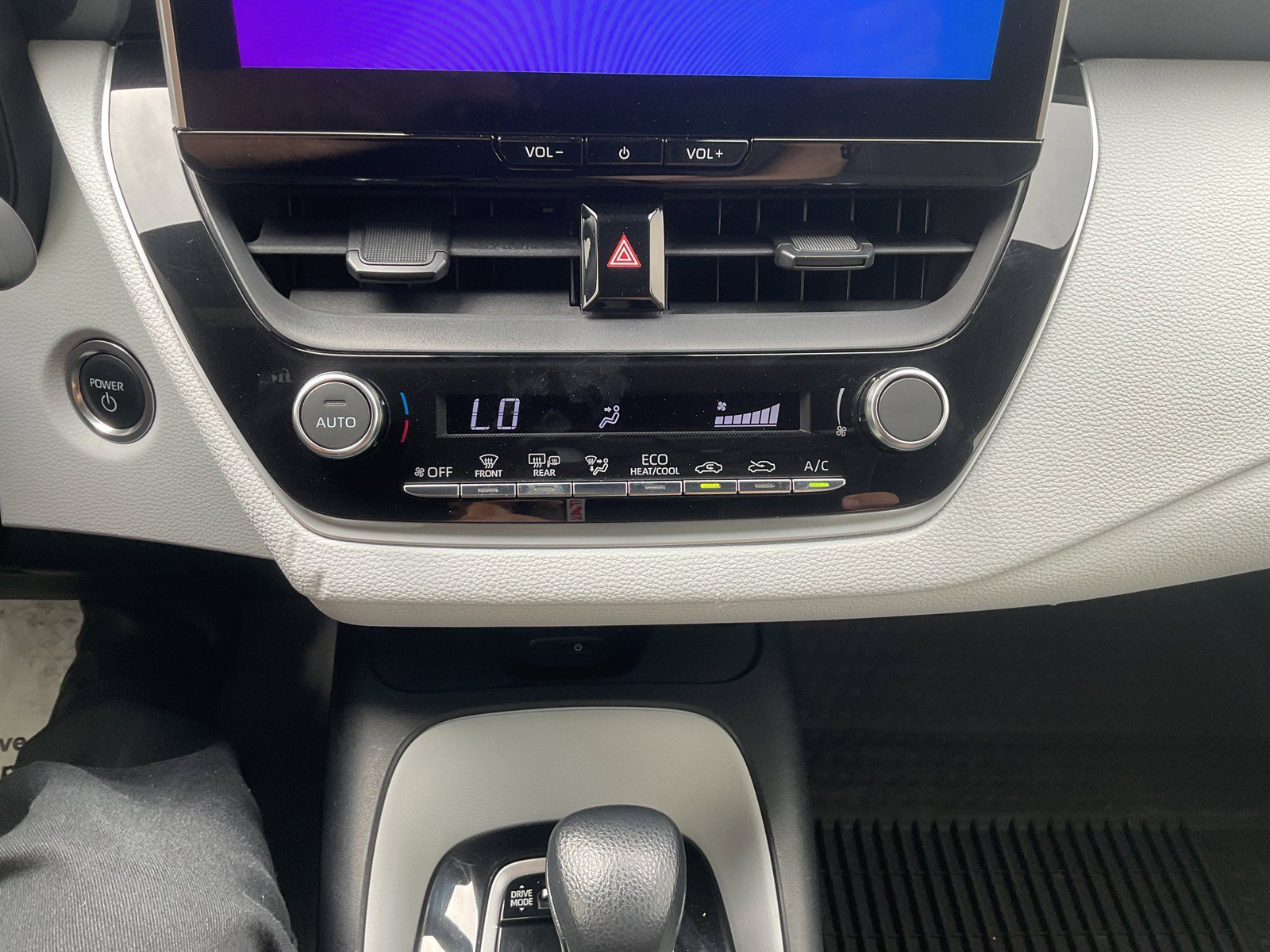 Certified Used 2026 Ice Toyota Hybrid SE image 24
