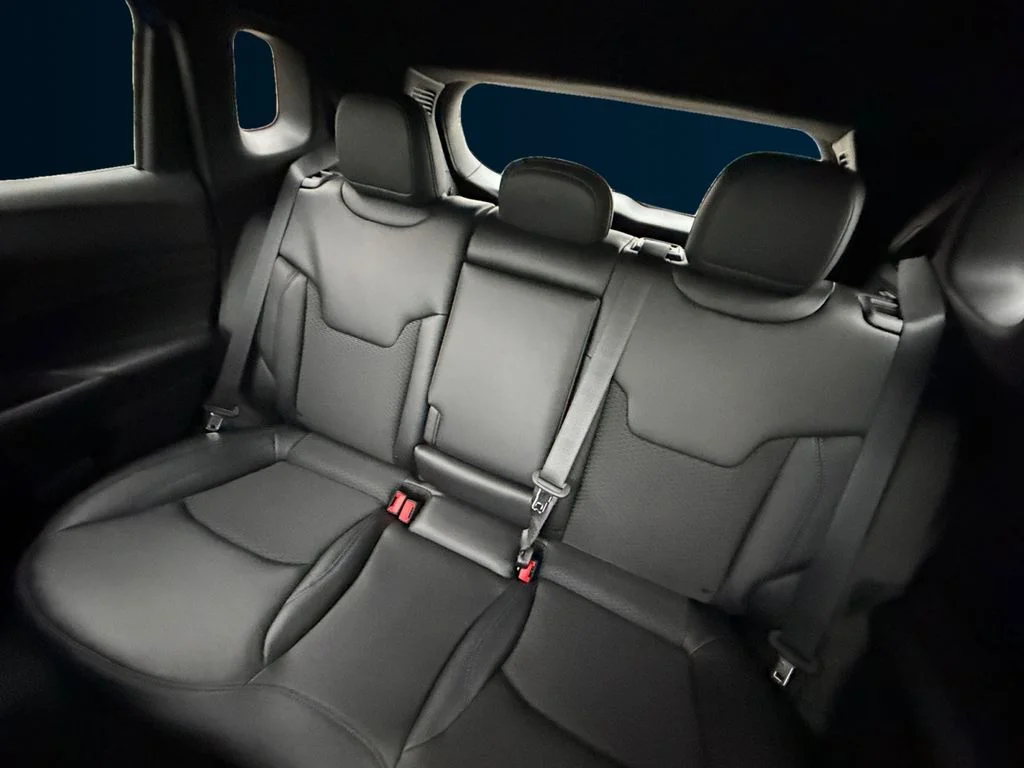 New 2026 Blue Jeep Latitude image 16