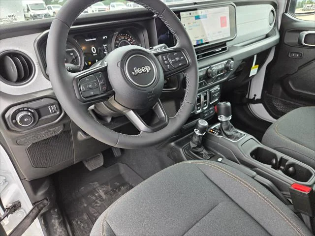 New 2026 Bright White Clear-Coat Exterior Paint Jeep Sport S image 7