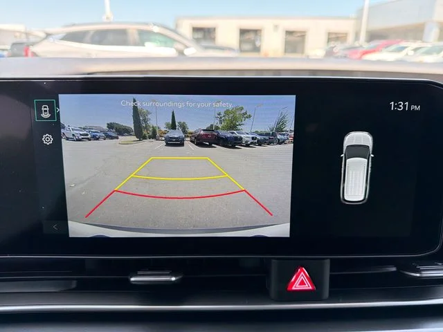 New 2026 Snow White Pearl Kia LXS image 13