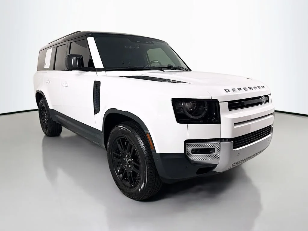 Certified Used 2024 Fuji White Land Rover S image 7