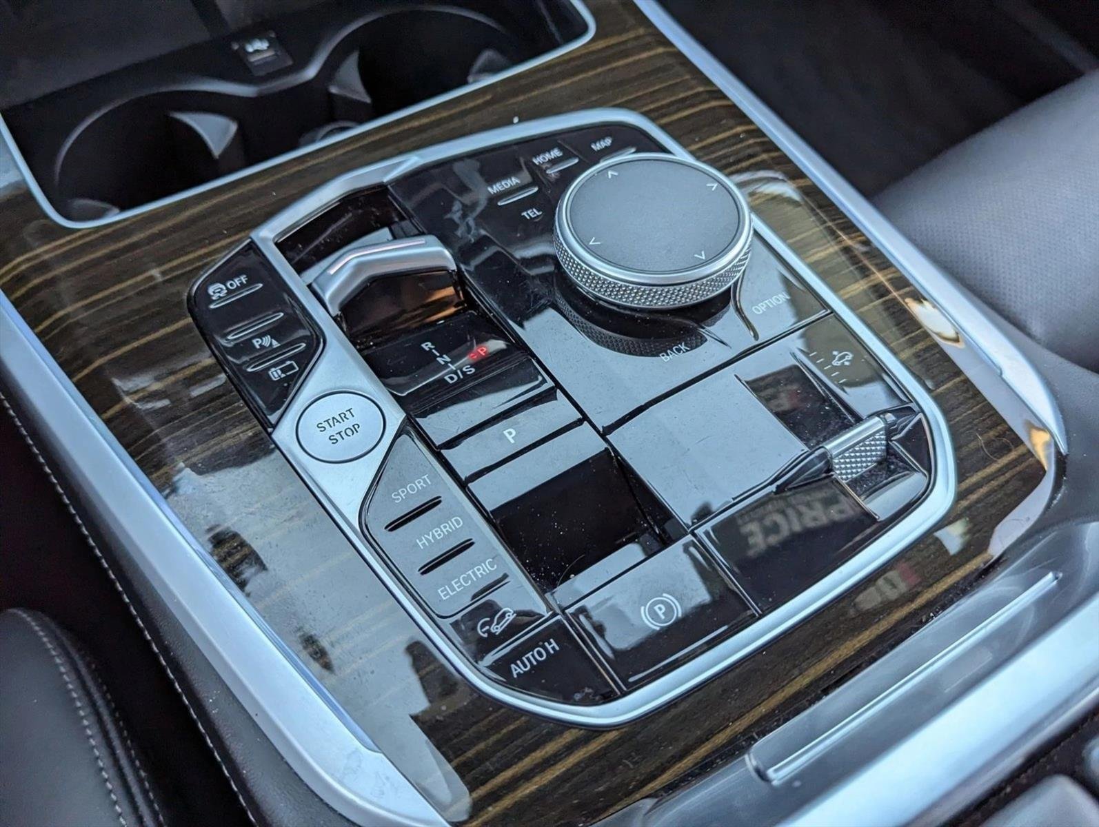 2025 BMW X5 50e - Photo 12