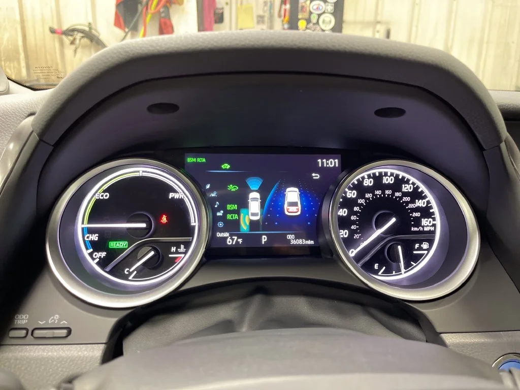 Certified Used 2024 Silver Toyota XLE image 20