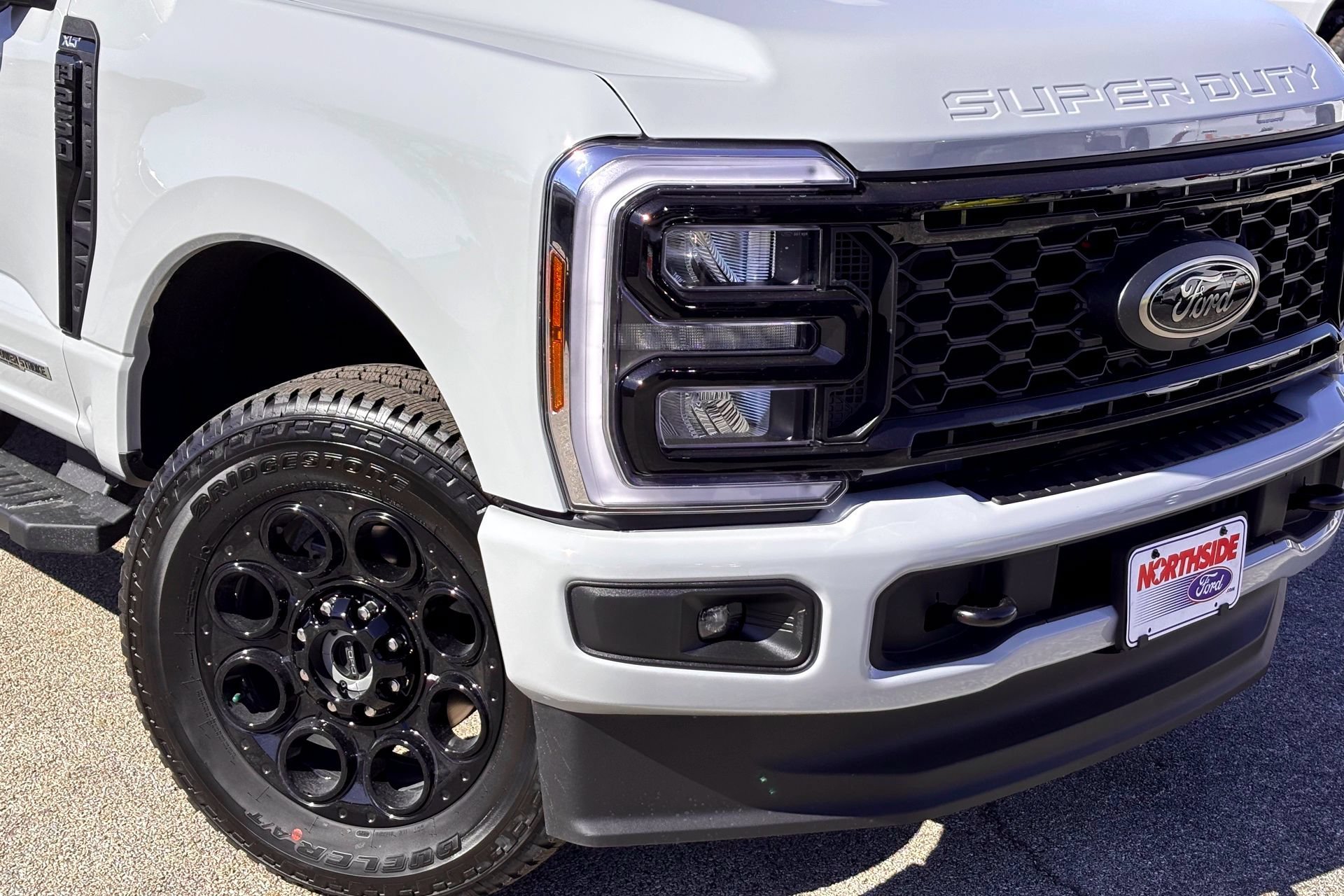 New 2026 Avalanche Ford XLT image 3