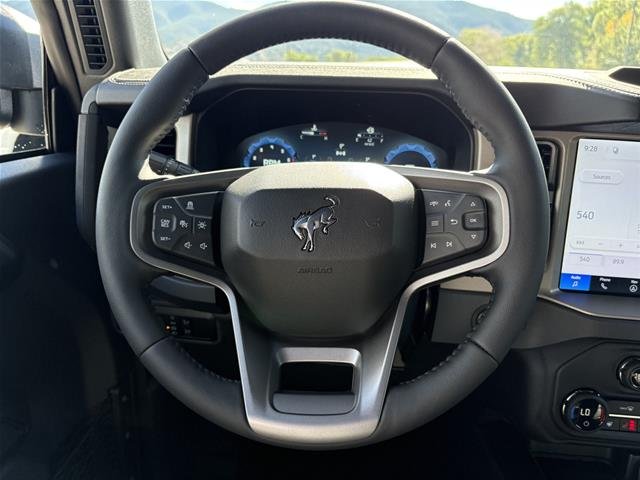 New 2026 Shadow Black Ford Outer Banks® image 38