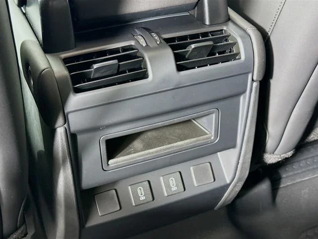 New 2026 Santorini Black Land Rover S image 27