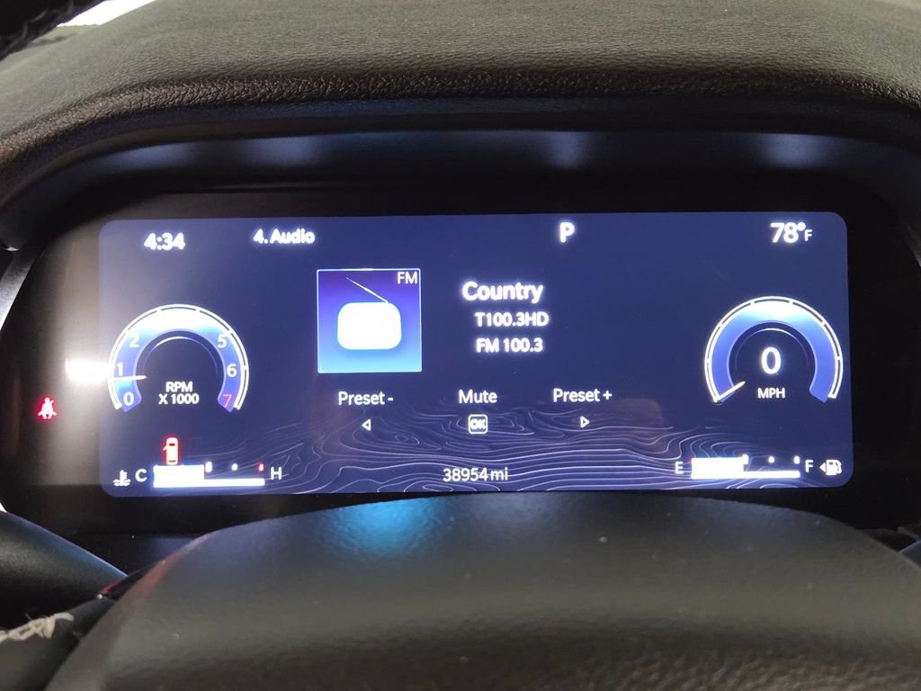 Used 2023 Black Jeep Altitude image 23