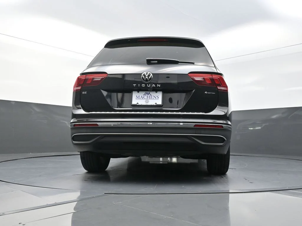 Used 2023 Black Volkswagen 2.0T SE image 26