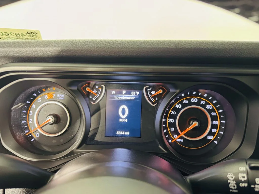 Used 2026 White Jeep Sport S image 10