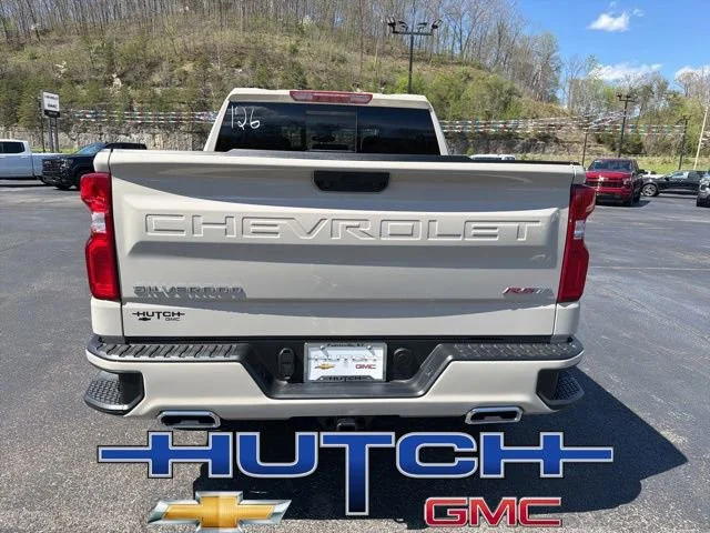 New 2026 White Sands Chevrolet RST image 5