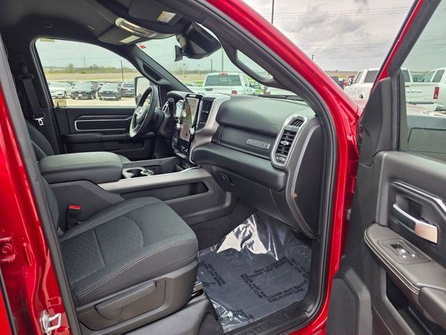 New 2026 Molten Red Pearl-Coat Exterior Paint RAM Big Horn image 16