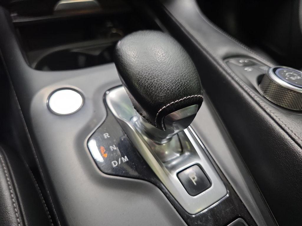 Used 2019 Graphite Shadow INFINITI LUXE image 24