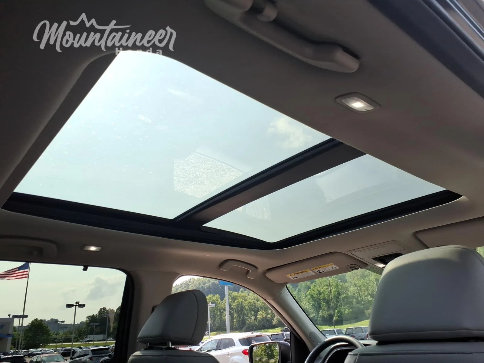 Used 2025 Obsidian Blue Pearl Honda Touring image 36