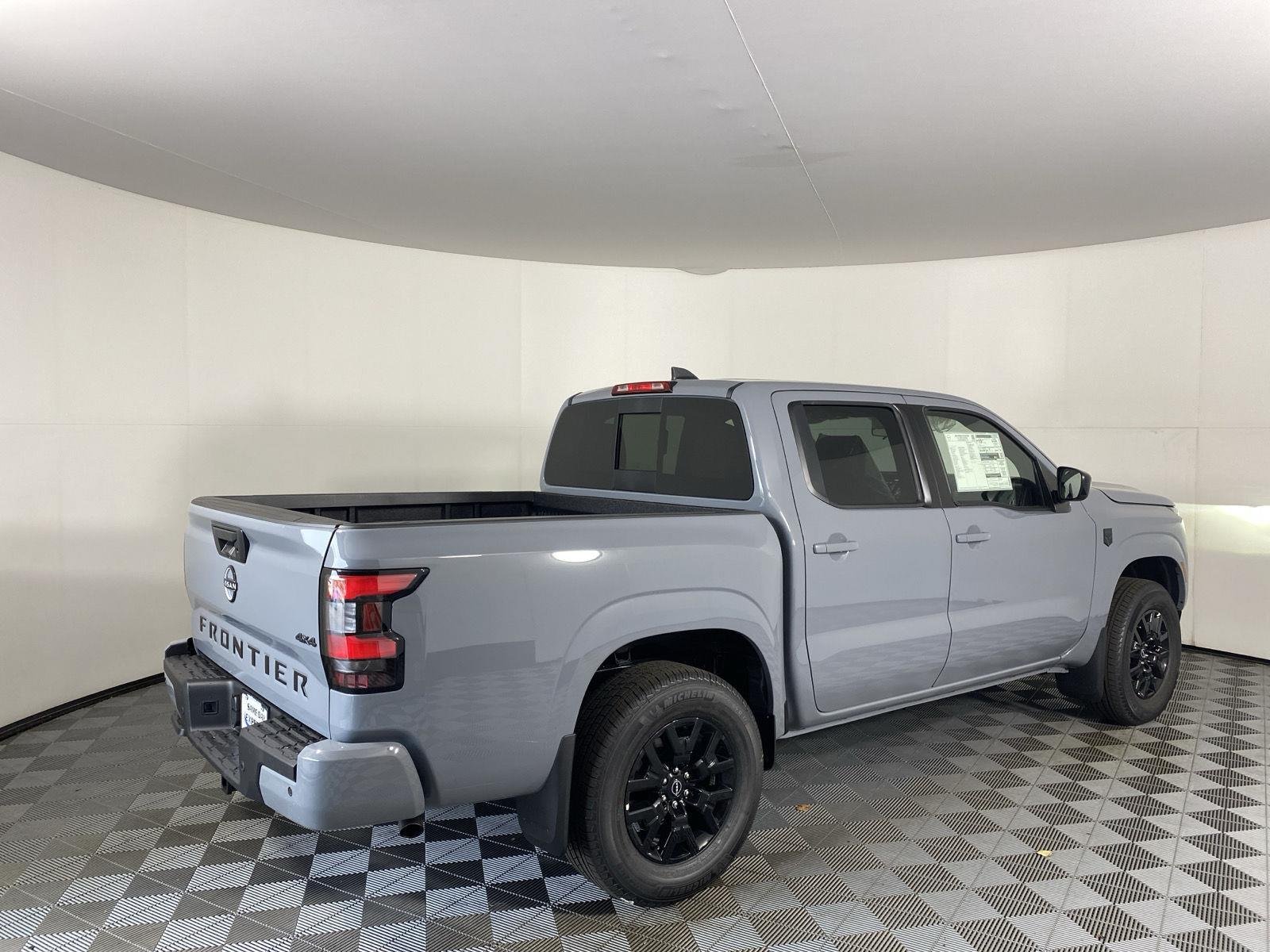 New 2026 Boulder Gray Pearl Nissan SV image 19