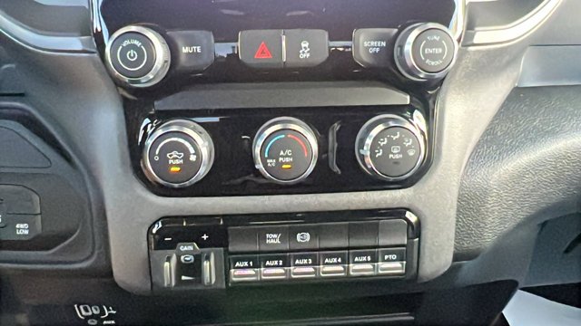 2026 RAM 3500 Chassis Tradesman - Photo 22