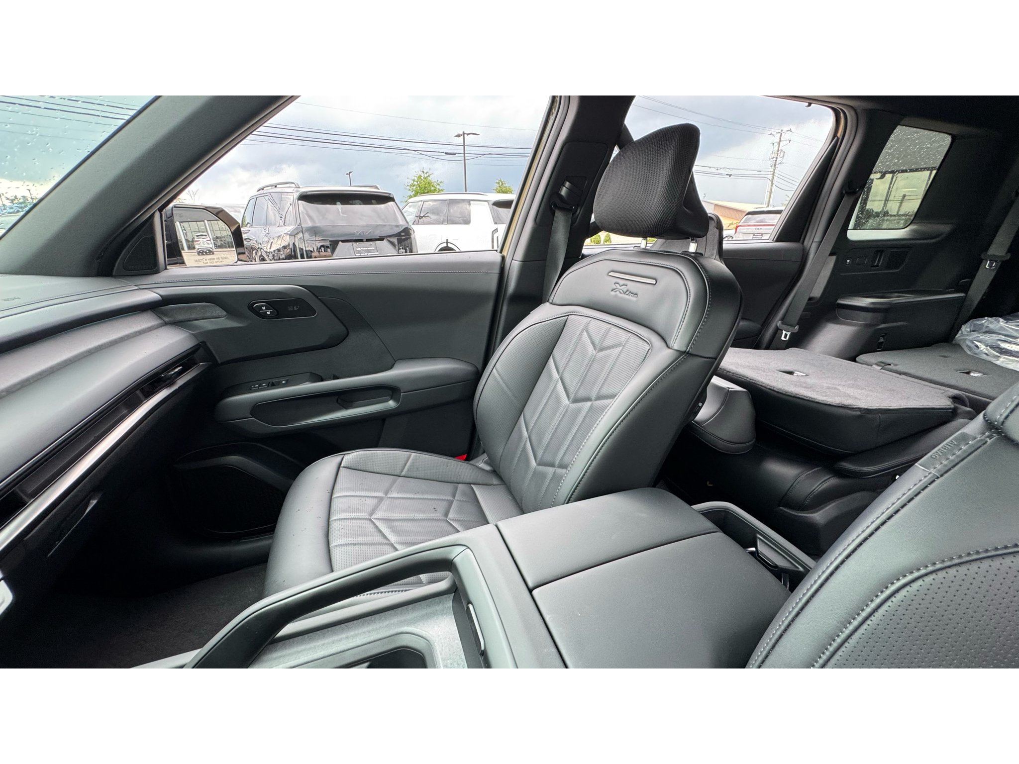 New 2027 Terrain Brown Kia X-LINE SX image 23