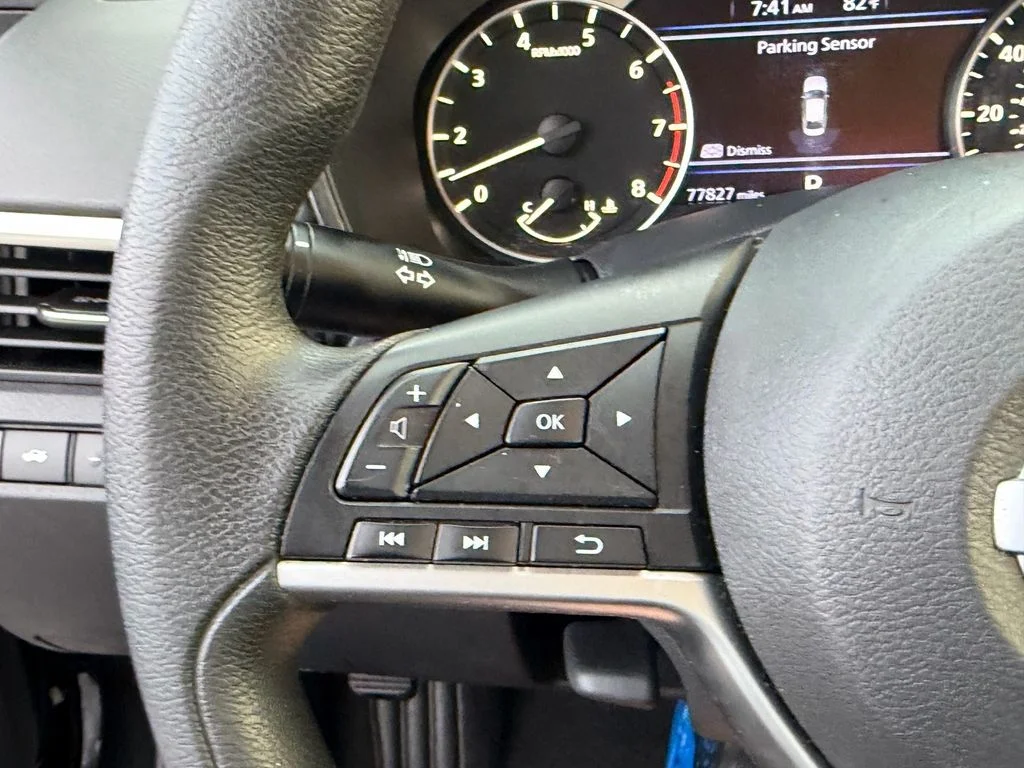 Used 2021 Blue Nissan 2.5 SV image 25