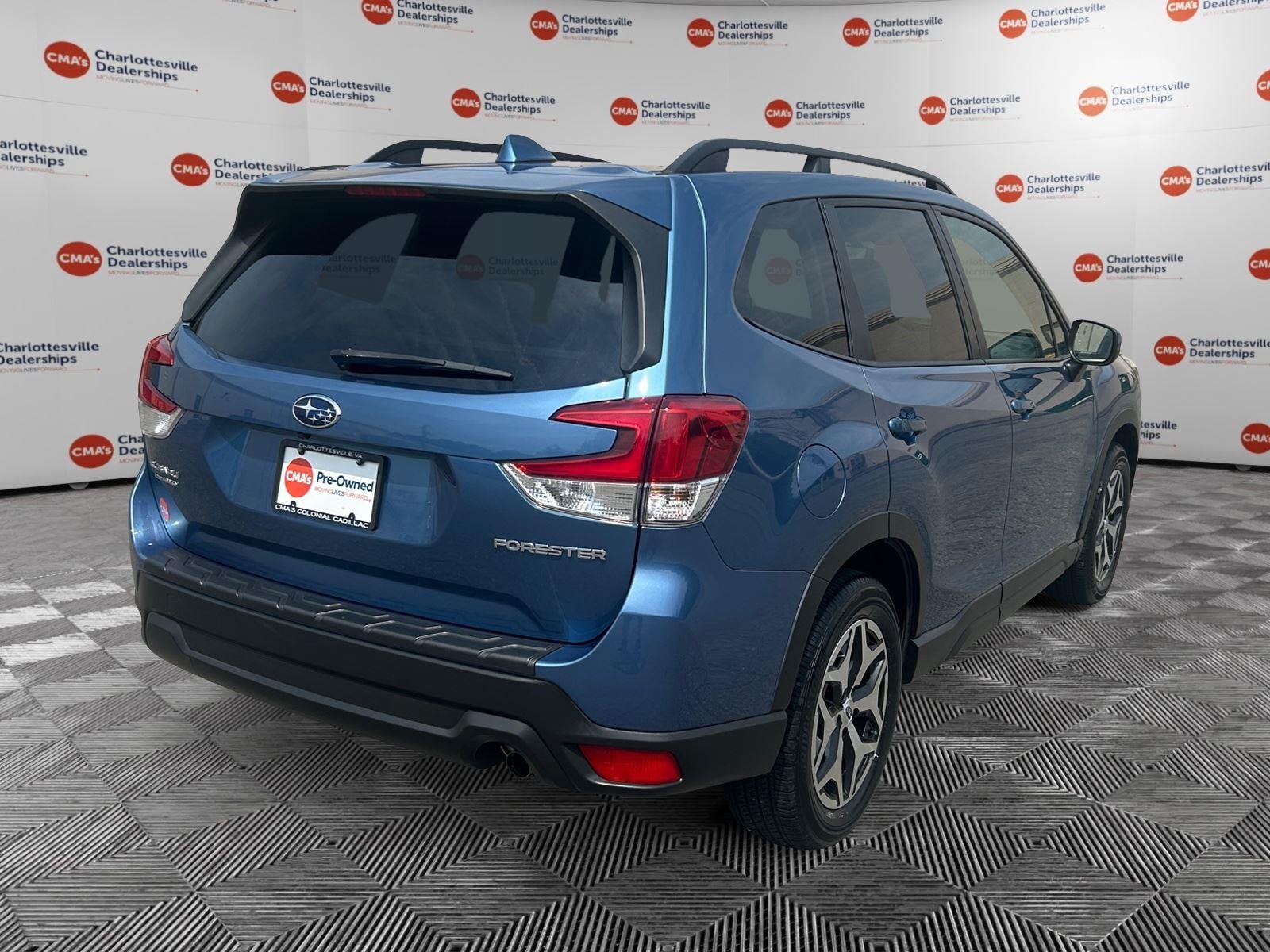 Used 2021 Horizon Blue Pearl Subaru Premium image 5