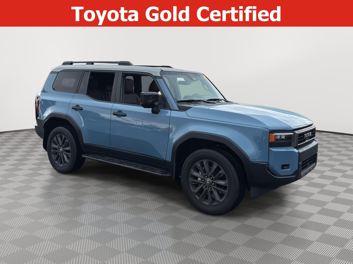Used 2025 Heritage Blue w/Grayscape Roof Toyota Base image 1