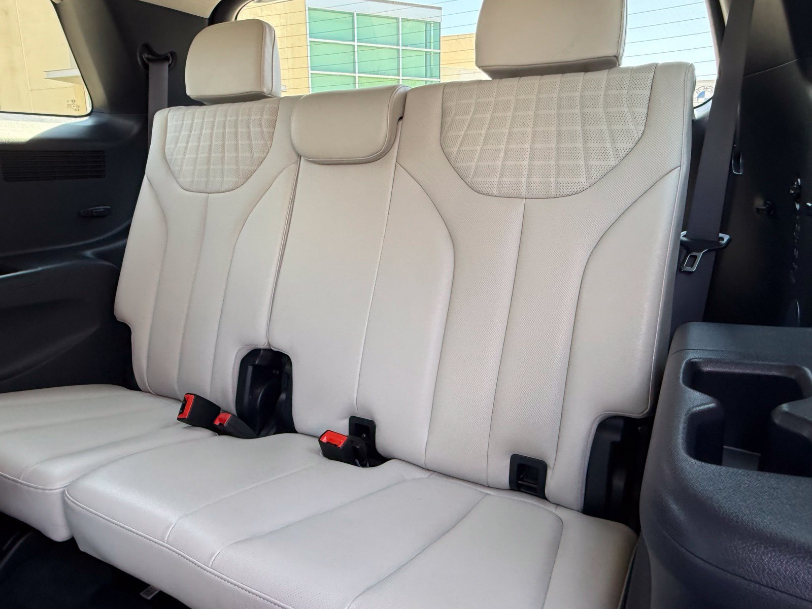 Used 2025 Gray Hyundai Limited image 31