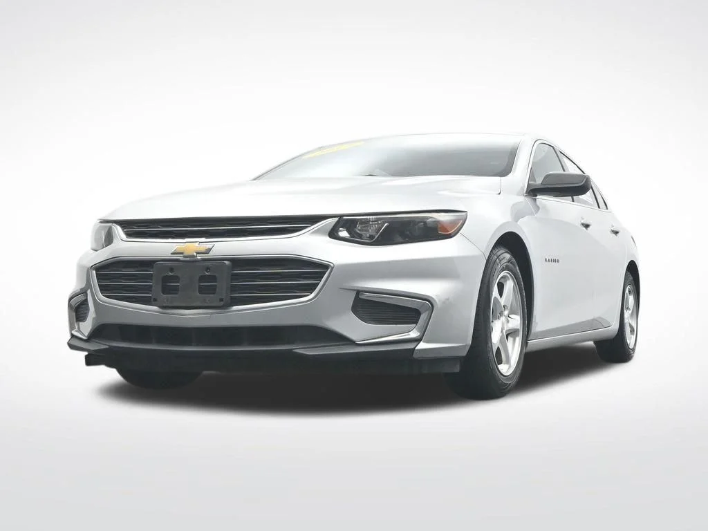 Used 2017 Silver Ice Metallic Chevrolet LS image 36