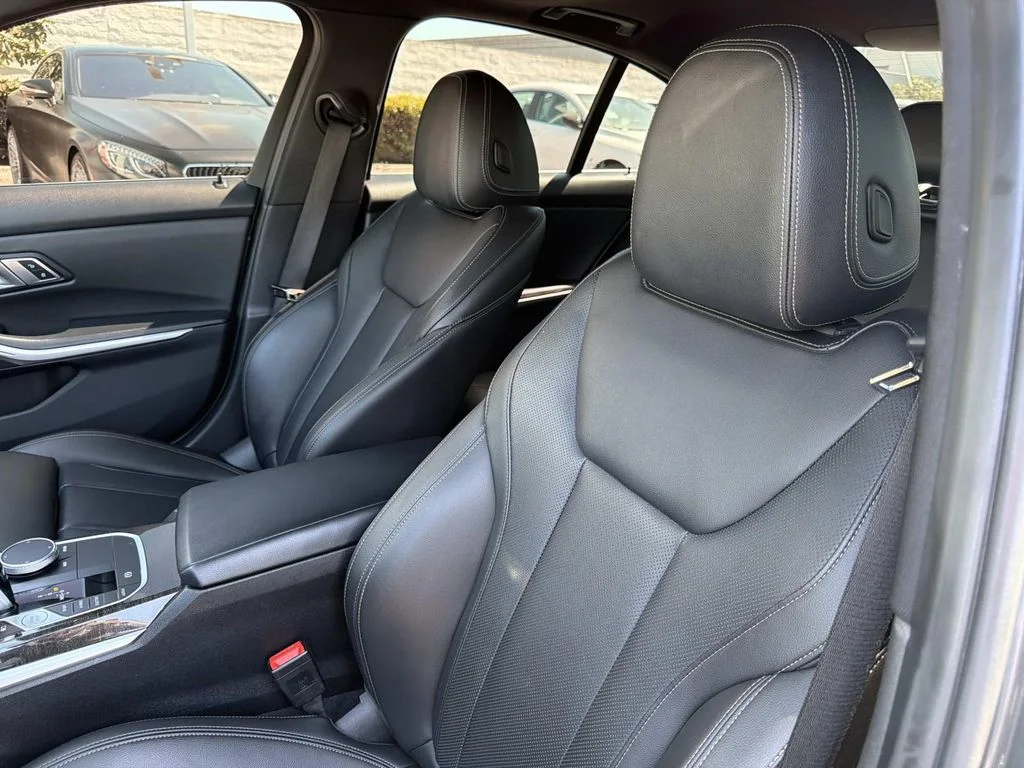Used 2022 MINERAL GREY METALLIC BMW 330e image 26